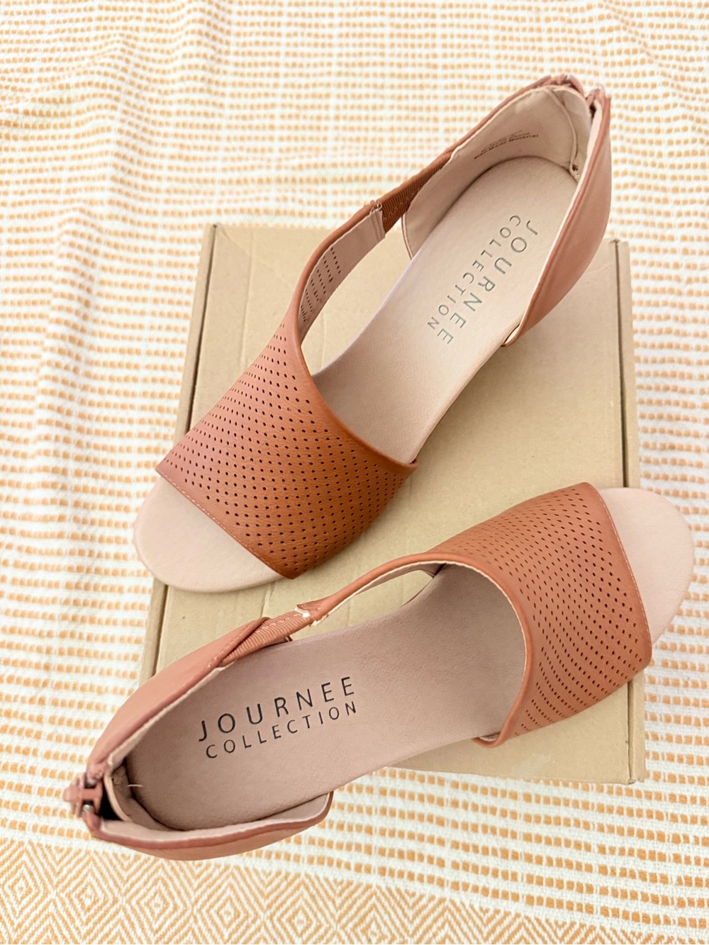 Journee Collection Aretha Open-Toe Wedge Sandals in Cognac - Picture 4 of 10